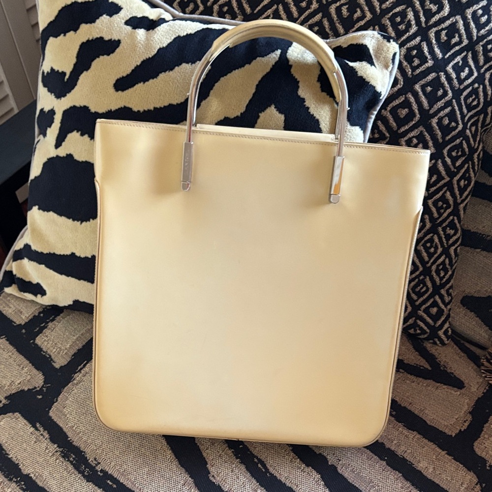 Chic Tan Tote Bag